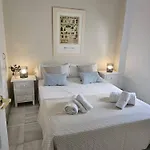 Naranjos Apartman *